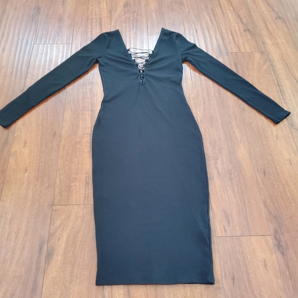 BLACK MIDI LONG SLEEVE DRESS. - Picture 3 of 8